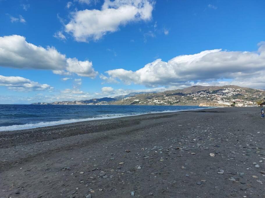 Apartamento Con Vistas Al Mar. Salobrena Luaran gambar