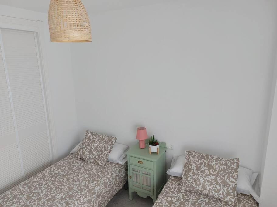 Apartamento Con Vistas Al Mar. Salobrena Luaran gambar